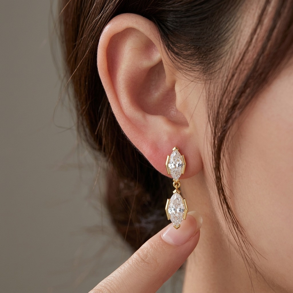 EWYA 3CT Marquise Cut Moissani - Bezels Set Pendant recension och pris