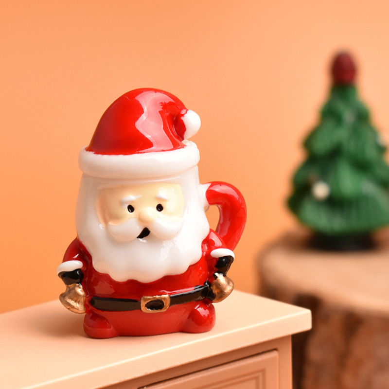 Mini Santa Teacup Ornament - R - Resin Crafts recension och pris