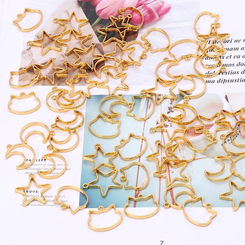 90 Pieces Mini Geometric Frame - Bezels Set Pendant recension och pris